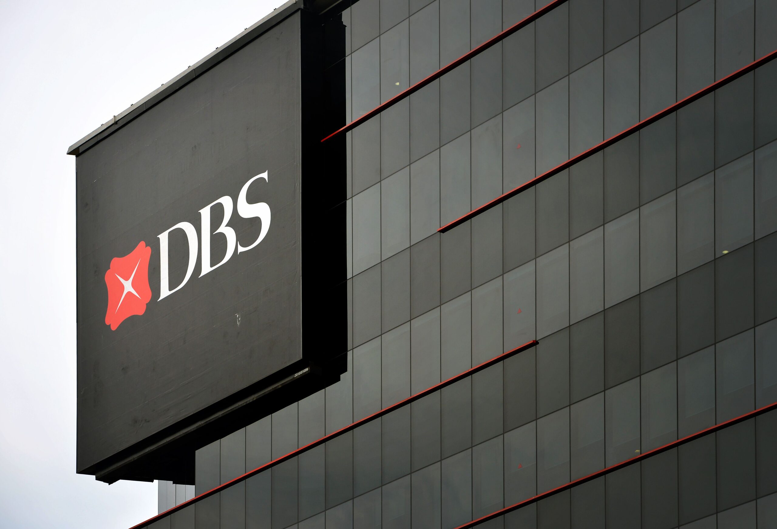 DBS Group Holdings Ltd (SGX: D05): More defaults to come